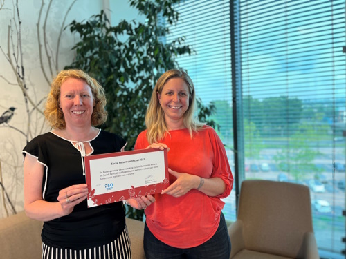 Irma Schouten (gemeente Almere) en Nina Brugman (Swink)